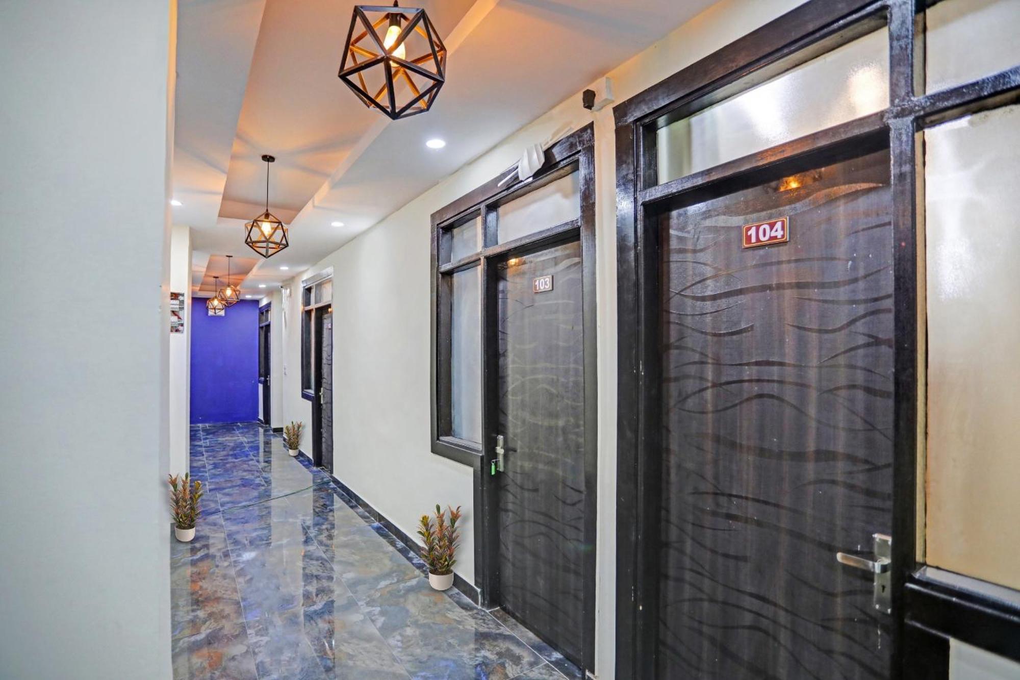 Flagship Grand Imperial Near Worlds Of Wonder Hotel Kalkaji Devi ภายนอก รูปภาพ